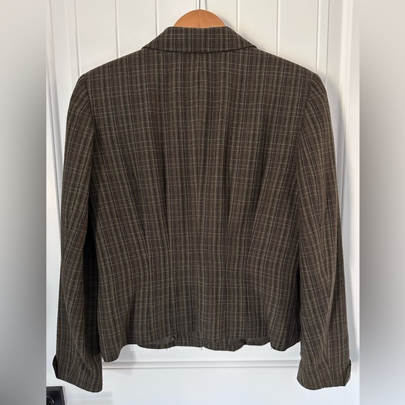 Emma & James A Liz Claiborne Co. Plaid embroidered Skirt suit Sz 8 - Picture 3 of 15